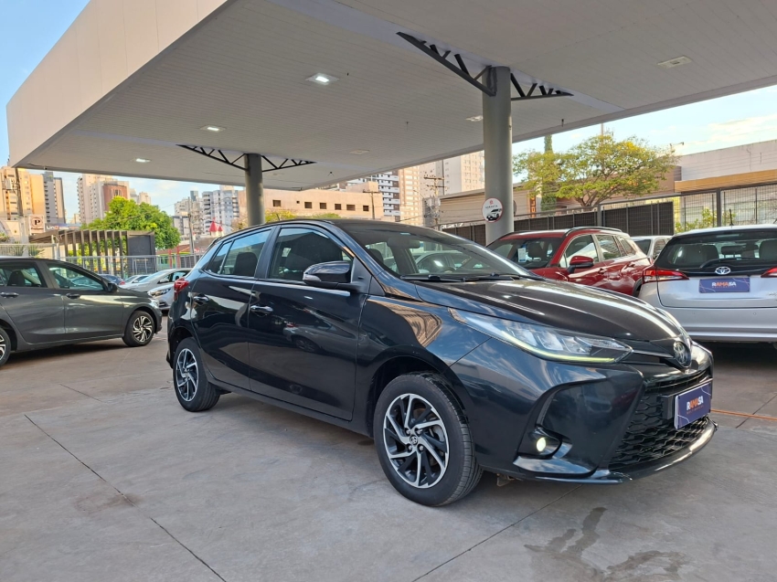 toyota yaris 1.5 16v flex xls connect multidrive hibrido 5p automatico 202315