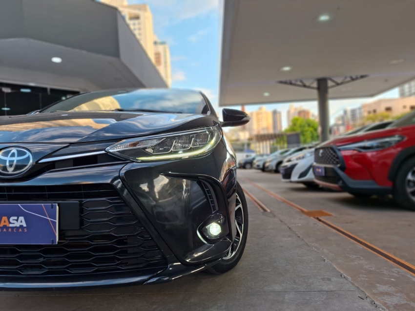 toyota yaris 1.5 16v flex xls connect multidrive hibrido 5p automatico 202313