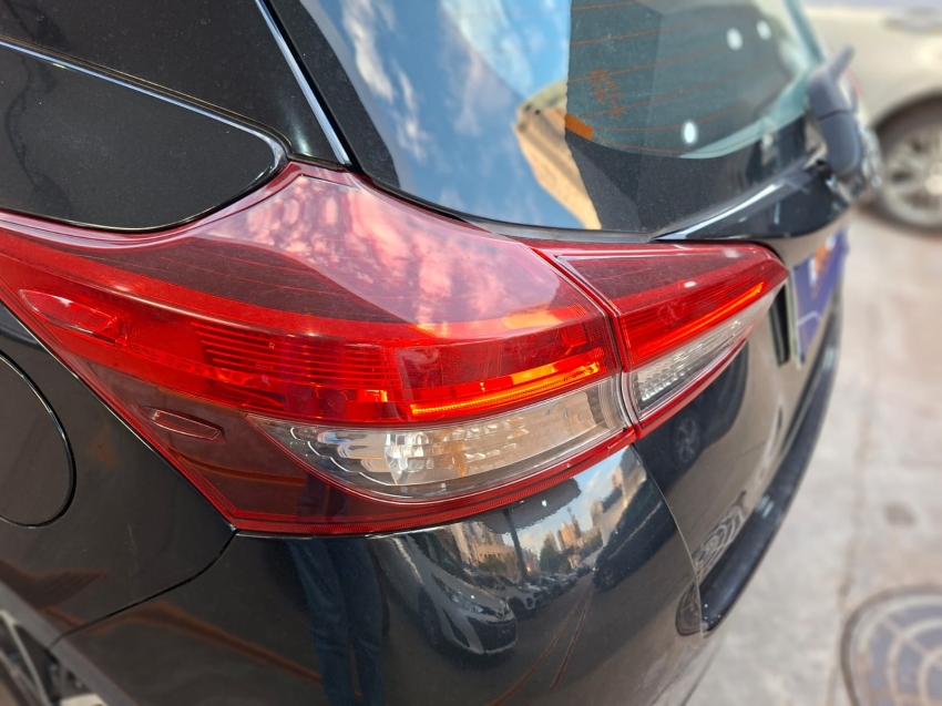 toyota yaris 1.5 16v flex xls connect multidrive hibrido 5p automatico 202321