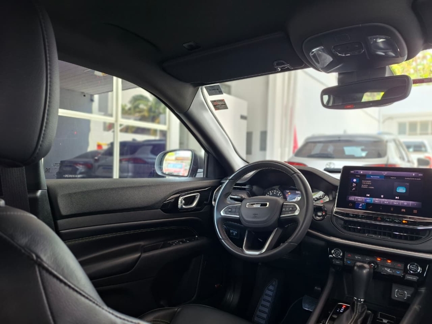 jeep compass 1.3 t270 turbo flex longitude at6 hibrido 5p automatico 202220