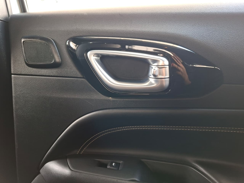 jeep compass 1.3 t270 turbo flex longitude at6 hibrido 5p automatico 202219