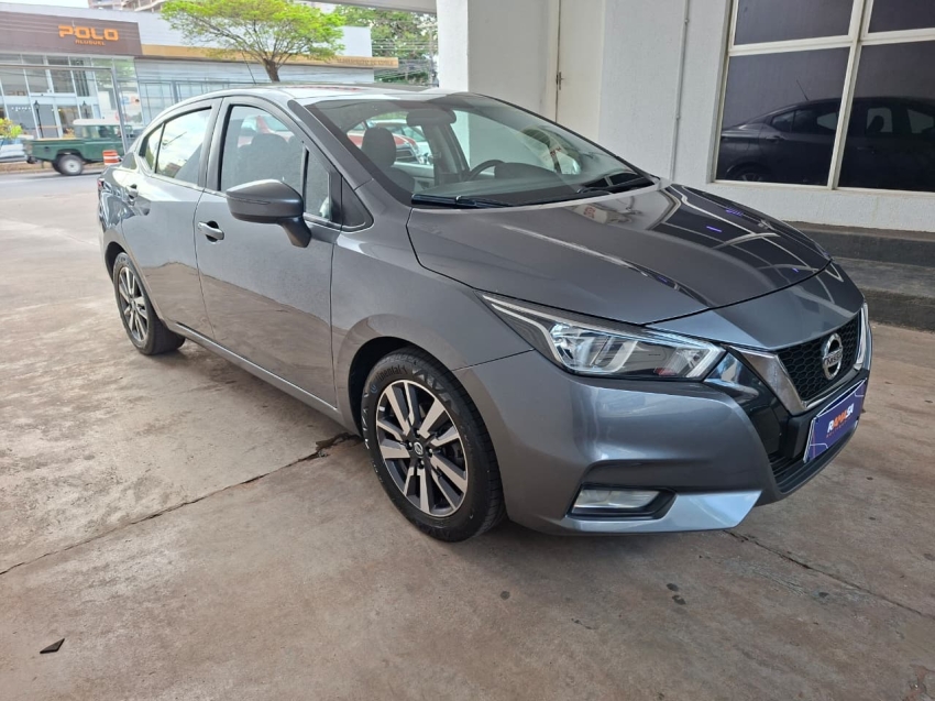 nissan versa 1.6 16v flex advance xtronic hibrido 5p automatico 202215