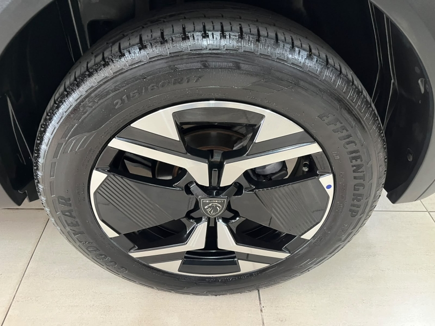 peugeot 2008 1.0 turbo 200 flex gt cvt 5p automatico 202511