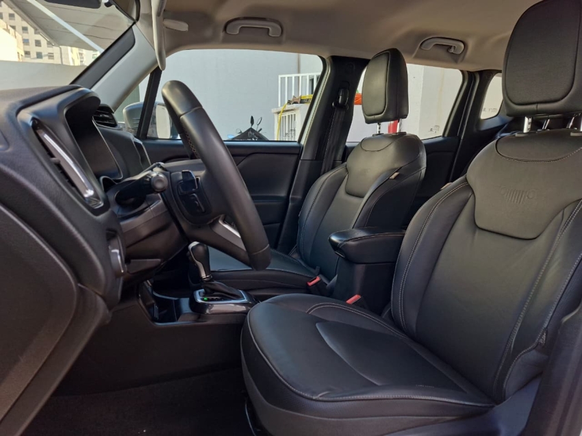 jeep renegade 1.3 t270 turbo flex longitude at6 5p automatico 202316