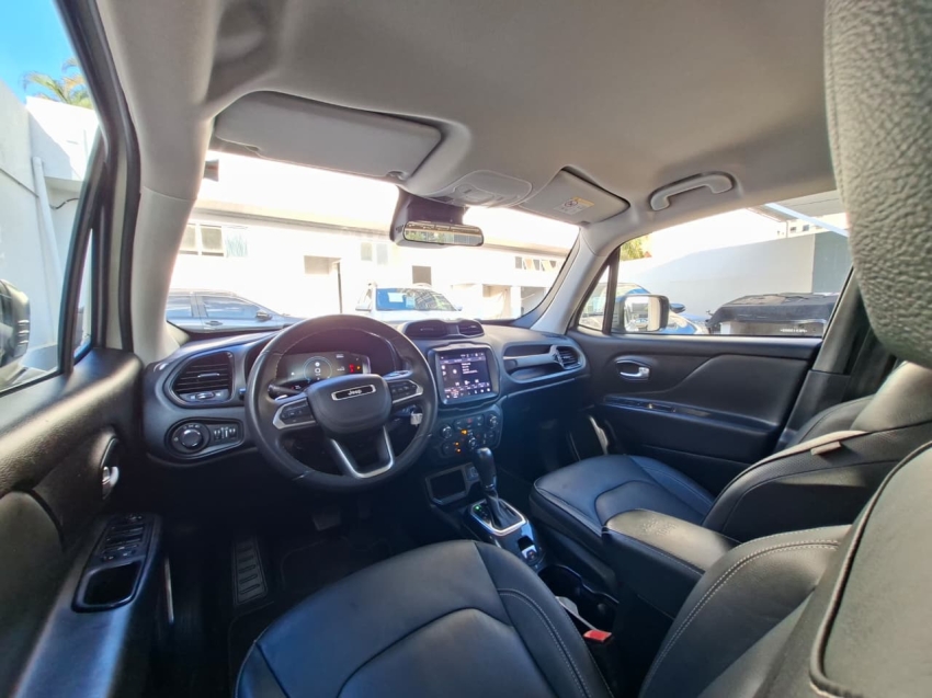 jeep renegade 1.3 t270 turbo flex longitude at6 5p automatico 202313