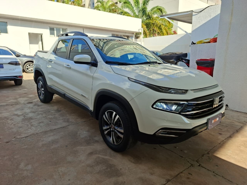 fiat toro 1.3 turbo 270 flex freedom at6 hibrido 5p automatico 202318
