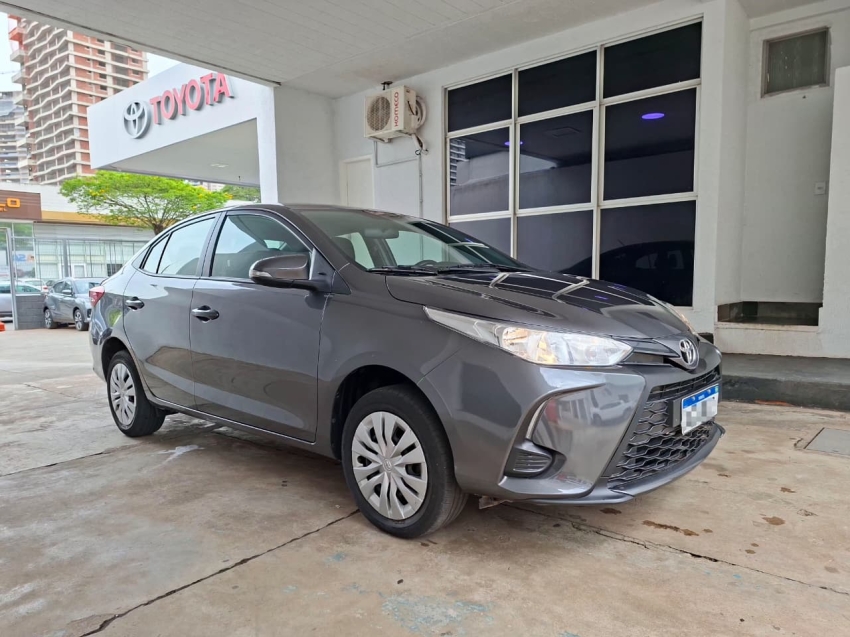 toyota yaris 1.5 16v flex sedan xl multidrive 5p automatico 202515