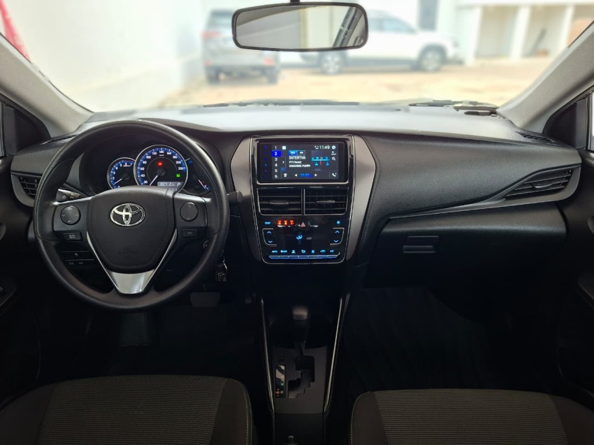toyota yaris 1.5 16v flex sedan xl multidrive 5p automatico 20256