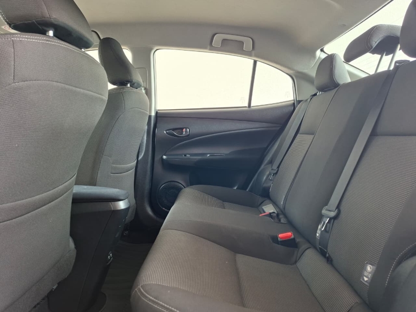 toyota yaris 1.5 16v flex sedan xl multidrive 5p automatico 20257