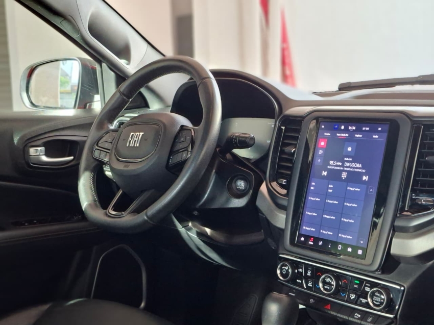 fiat toro 1.3 turbo 270 flex volcano at6 5p automatico 202314