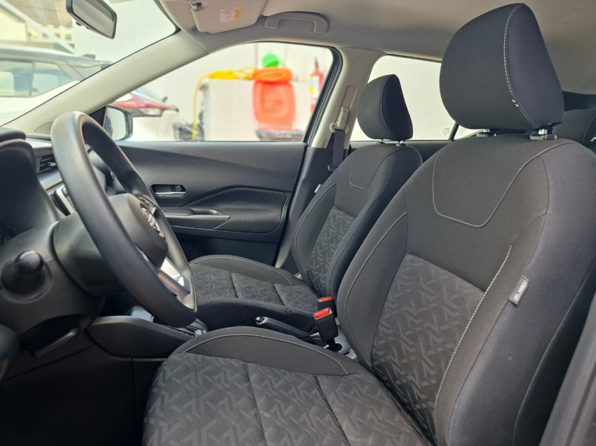 nissan kicks play 1.6 16v flexstart sense xtronic flex 5p automatico 202521