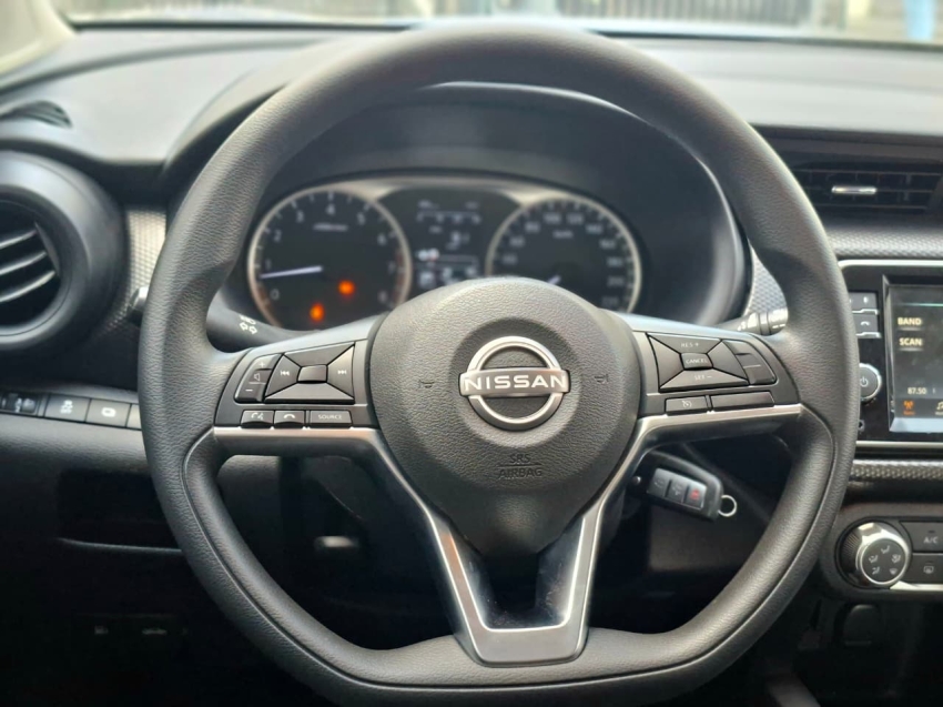 nissan kicks play 1.6 16v flexstart sense xtronic flex 5p automatico 202520