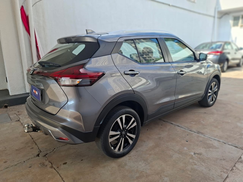 nissan kicks play 1.6 16v flexstart sense xtronic flex 5p automatico 202516