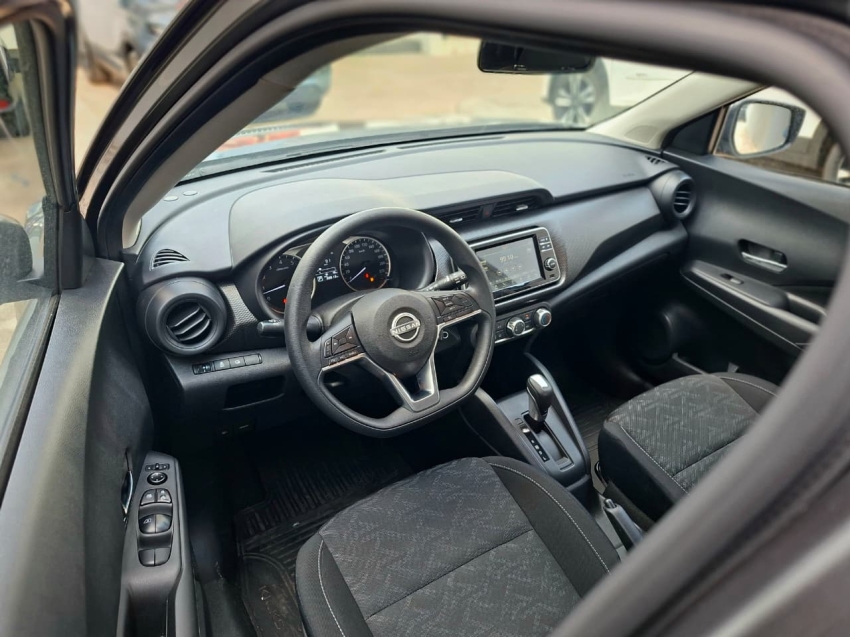 nissan kicks play 1.6 16v flexstart sense xtronic flex 5p automatico 20254