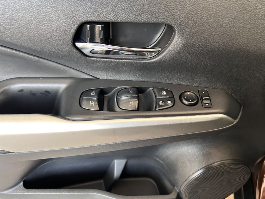 nissan kicks 1.6 16v flexstart advance xtronic flex 5p automatico 20229