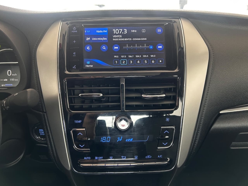 toyota yaris 1.5 16v flex sedan xls connect multidrive hibrido 5p automatico 202018
