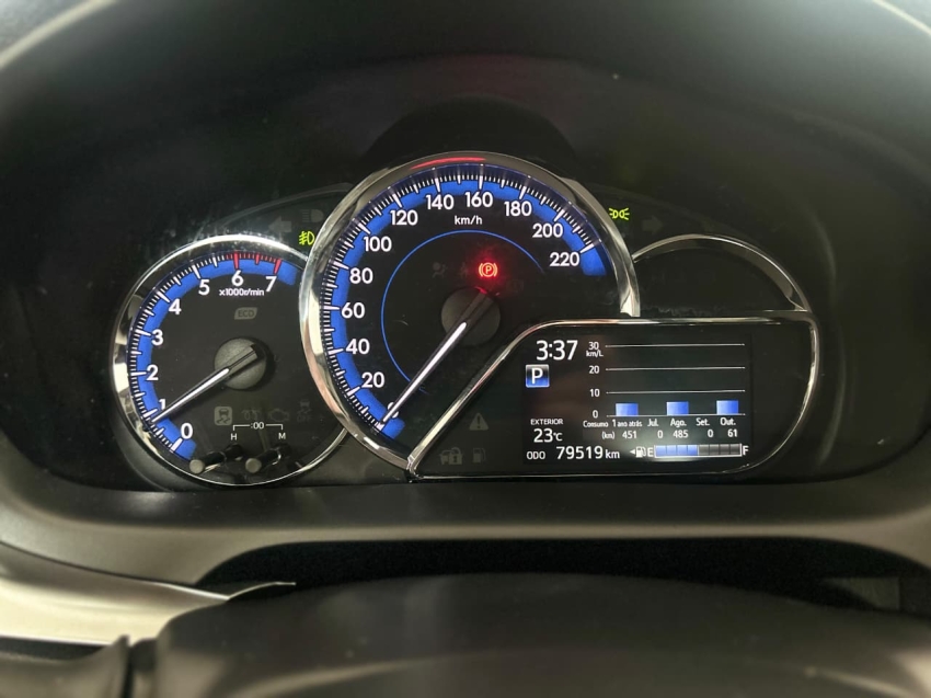 toyota yaris 1.5 16v flex sedan xls connect multidrive hibrido 5p automatico 20204