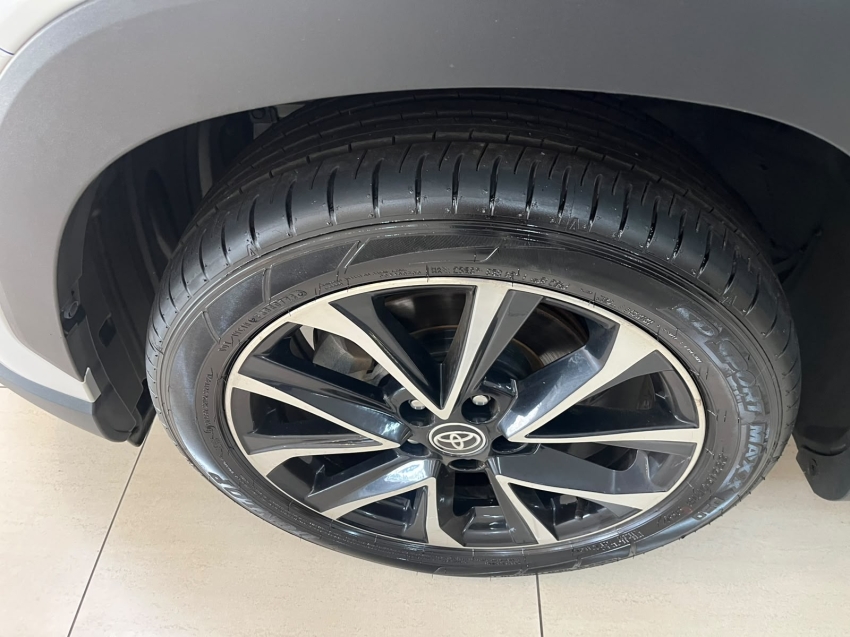 toyota corolla cross 1.8 vvt-i hybrid flex xrx cvt 5p automatico 202413