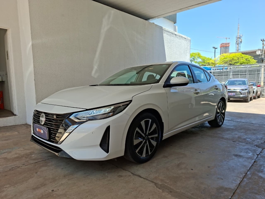 nissan sentra 2.0 16v gasolina advance xtronic 5p automatico 202517