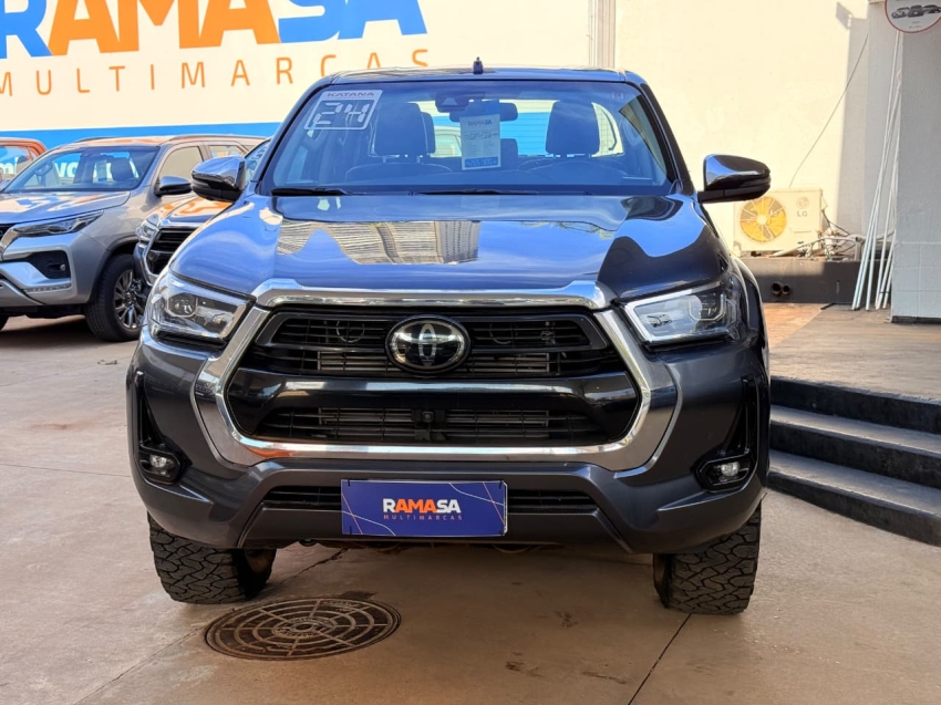toyota hilux 2.8 d-4d turbo diesel cd srx 4x4 automatico hibrido 5p 202425