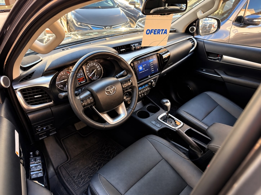 toyota hilux 2.8 d-4d turbo diesel cd srx 4x4 automatico hibrido 5p 20245