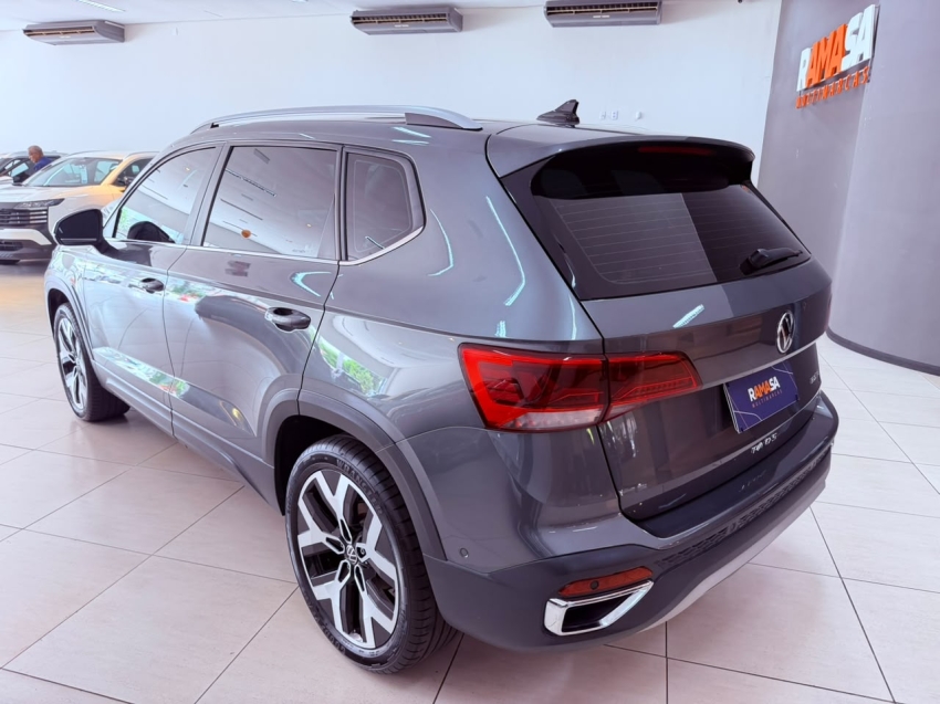 volkswagen taos 1.4 250 tsi total flex highline automatico 5p 202415