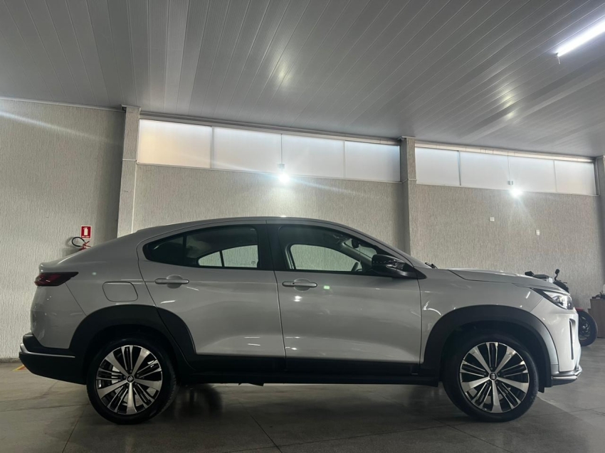 fiat fastback 1.0 turbo 200 flex audace cvt 9.9 hibrido 4p automatico 20253