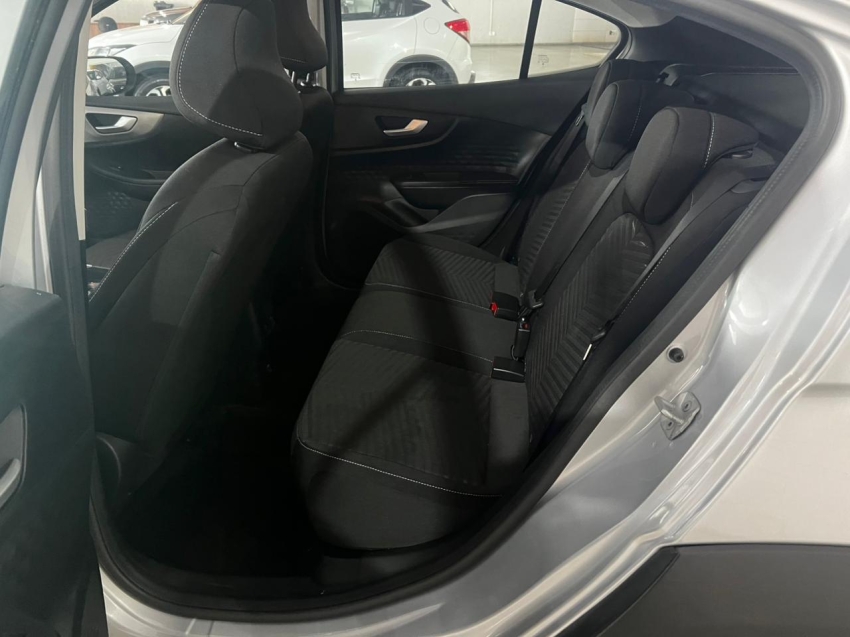fiat fastback 1.0 turbo 200 flex audace cvt 9.9 hibrido 4p automatico 202513