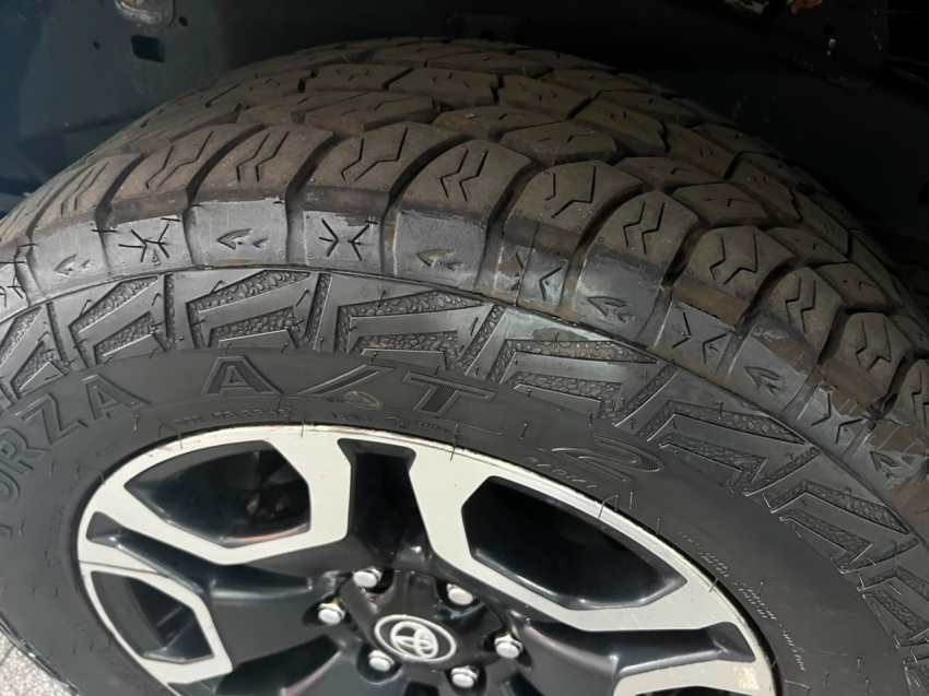 hilux srx 4x4 2.8 turbo7