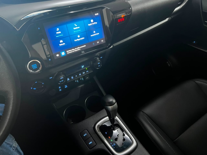 hilux srx plus 4x4 diesel8