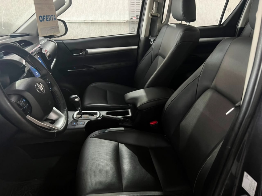 hilux srx plus 4x4 diesel3