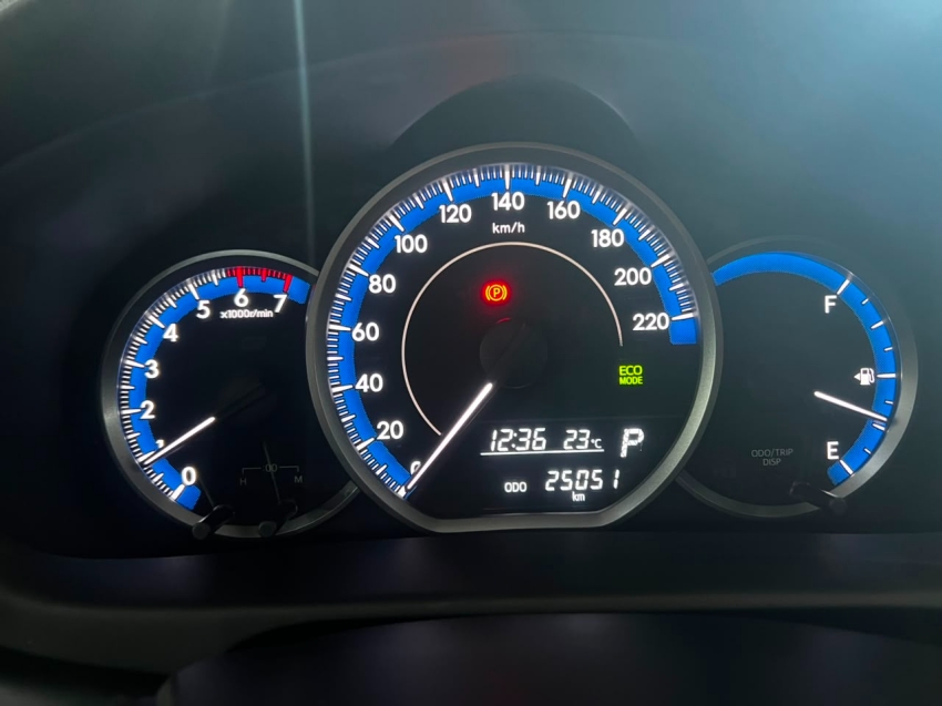 yaris hatch xl 1.5 at8