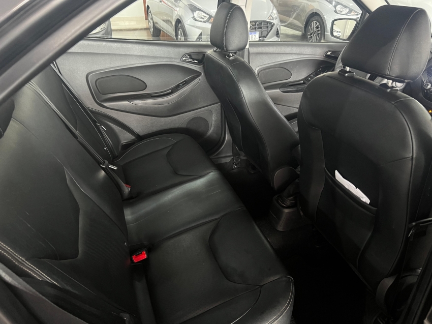 ford ka titanium 1.5 flex7