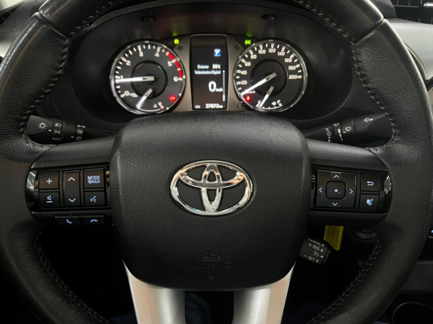 hilux sr 4x4 turbo diesel10