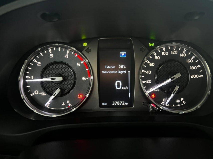 hilux sr 4x4 turbo diesel9