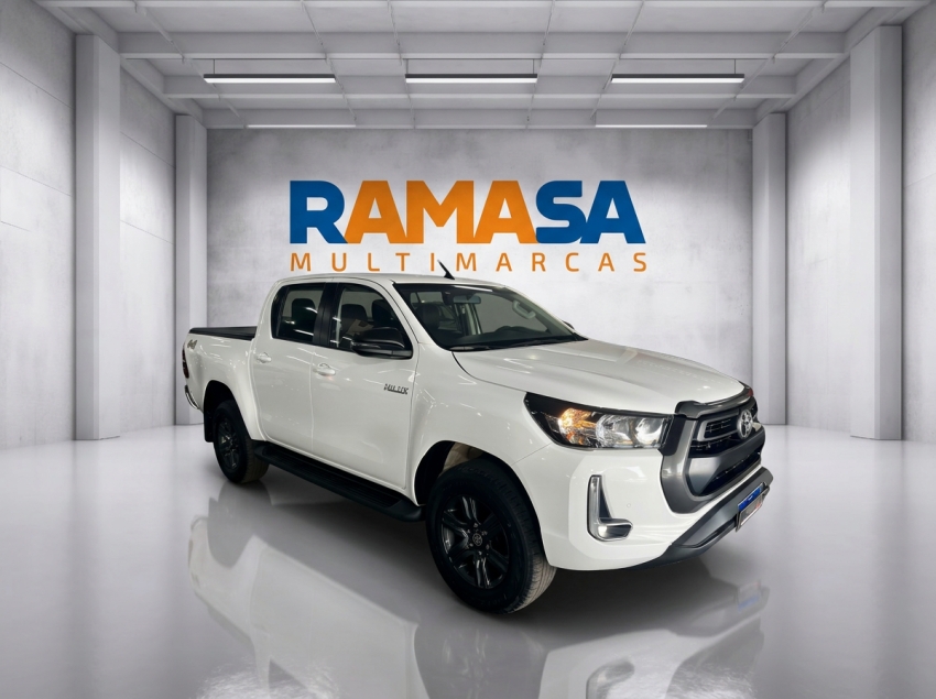 hilux sr 4x4 turbo diesel1