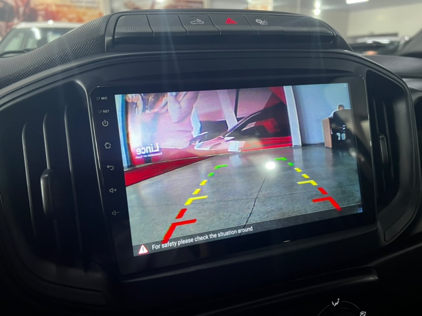 strada freedom 1.3 flex10