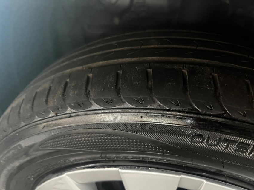 Yaris 1.3 flex automático4