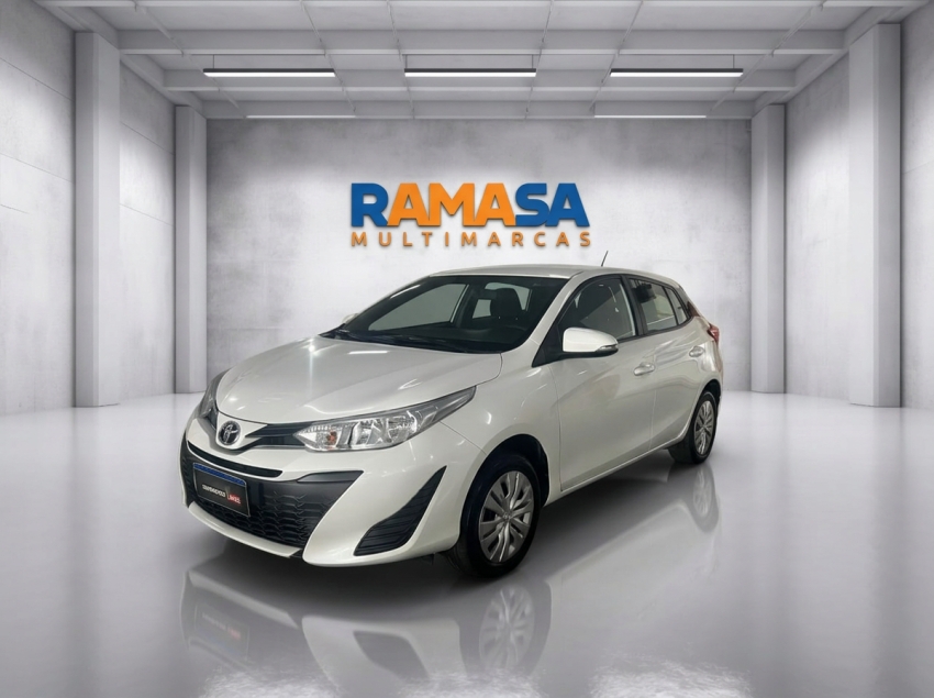 Yaris 1.3 flex automático0