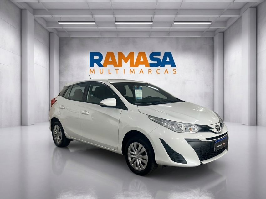 Yaris 1.3 flex automático1