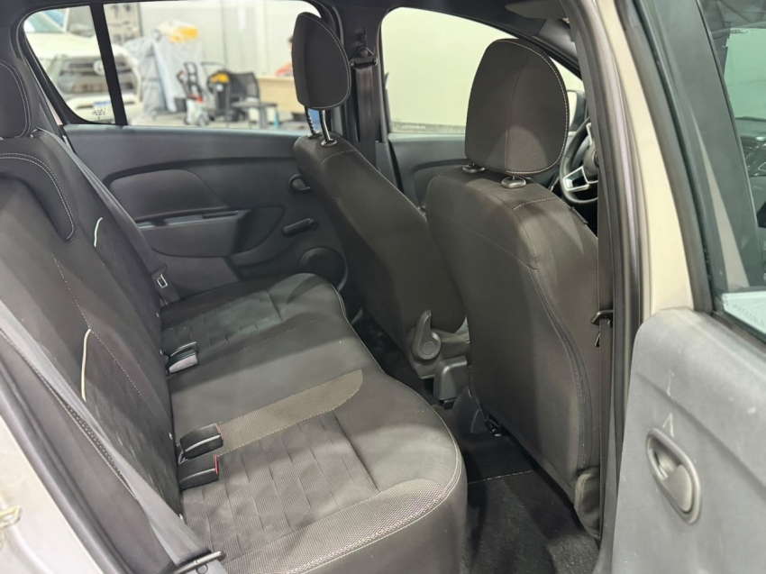 sandero stepway 1.0 flex6
