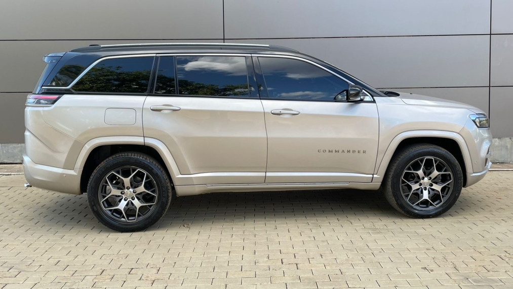 jeep commander 2.0 td380 turbo diesel overland at9 5p automatico 20236