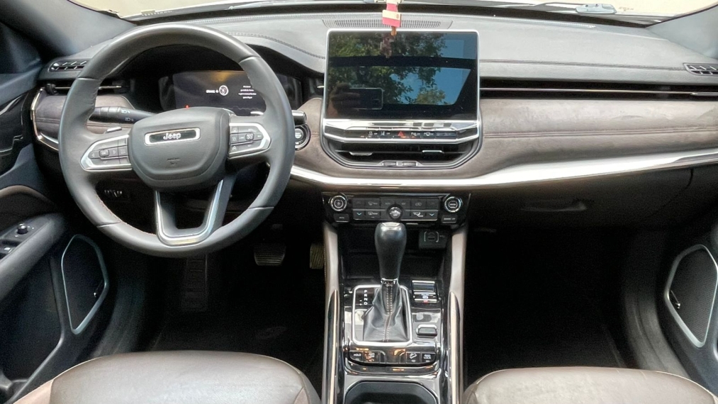 jeep commander 2.0 td380 turbo diesel overland at9 5p automatico 202310
