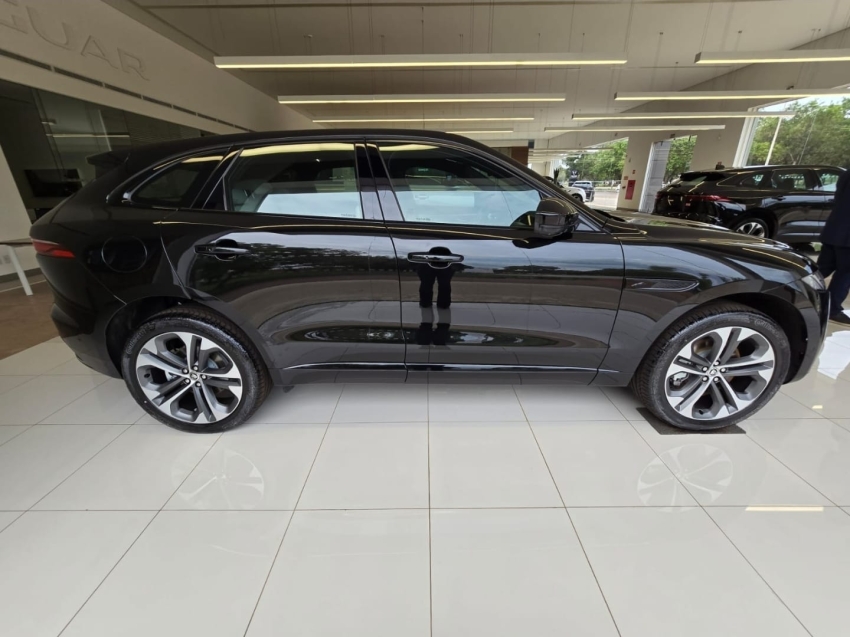 jaguar f-pace 2.0 p400e phev r-dynamic se awd automatico hibrido 4p 20253