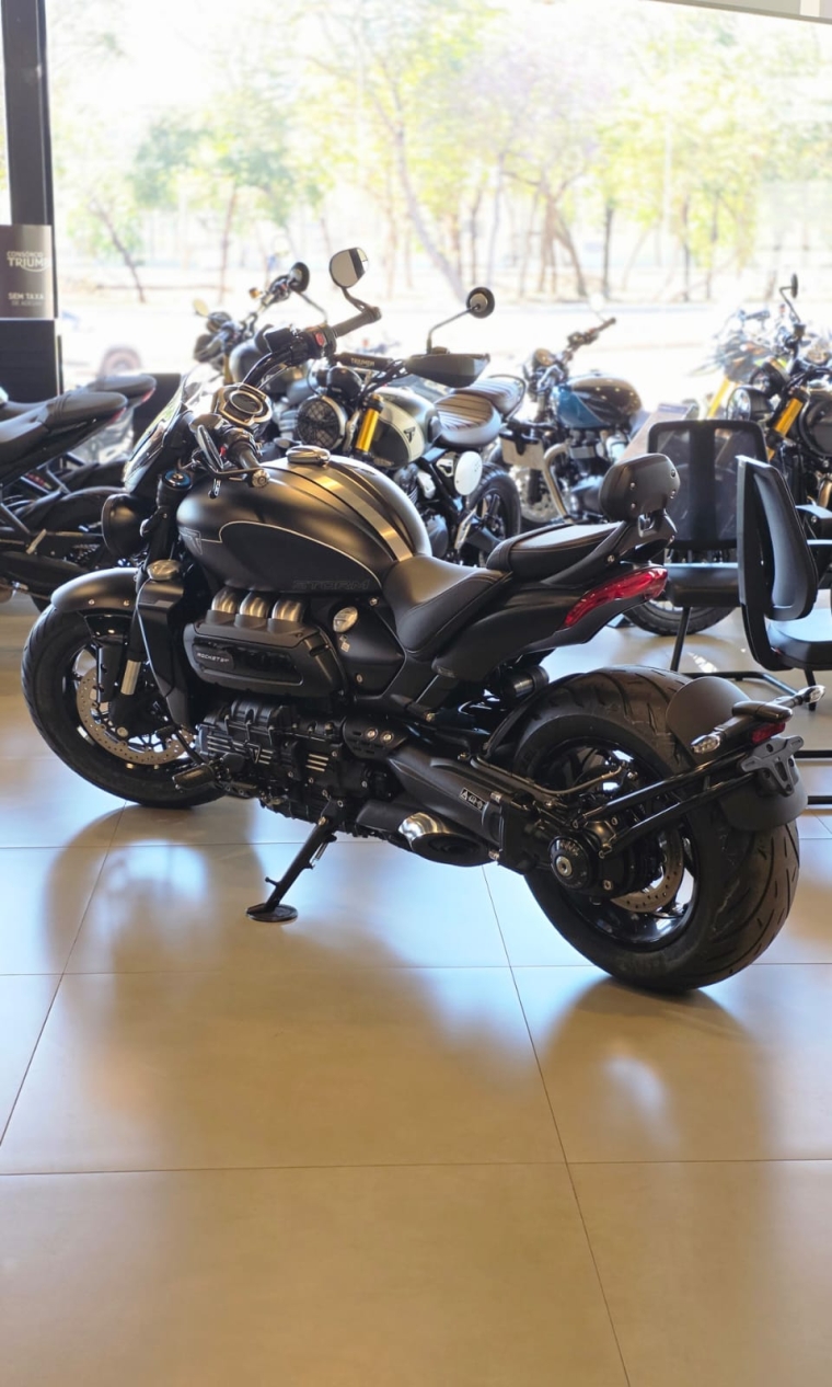 triumph rocket 3 gt 2025 - a maior cilindrada do mundo | oportunidade exclusiva0