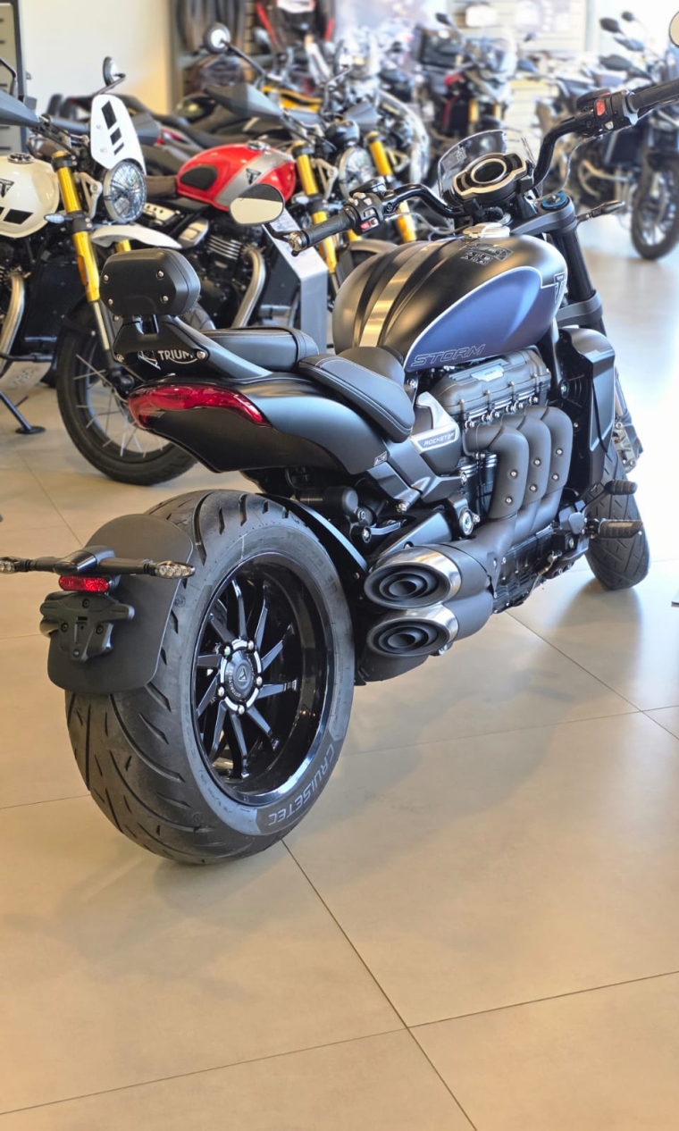 triumph rocket 3 gt 2025 - a maior cilindrada do mundo | oportunidade exclusiva1