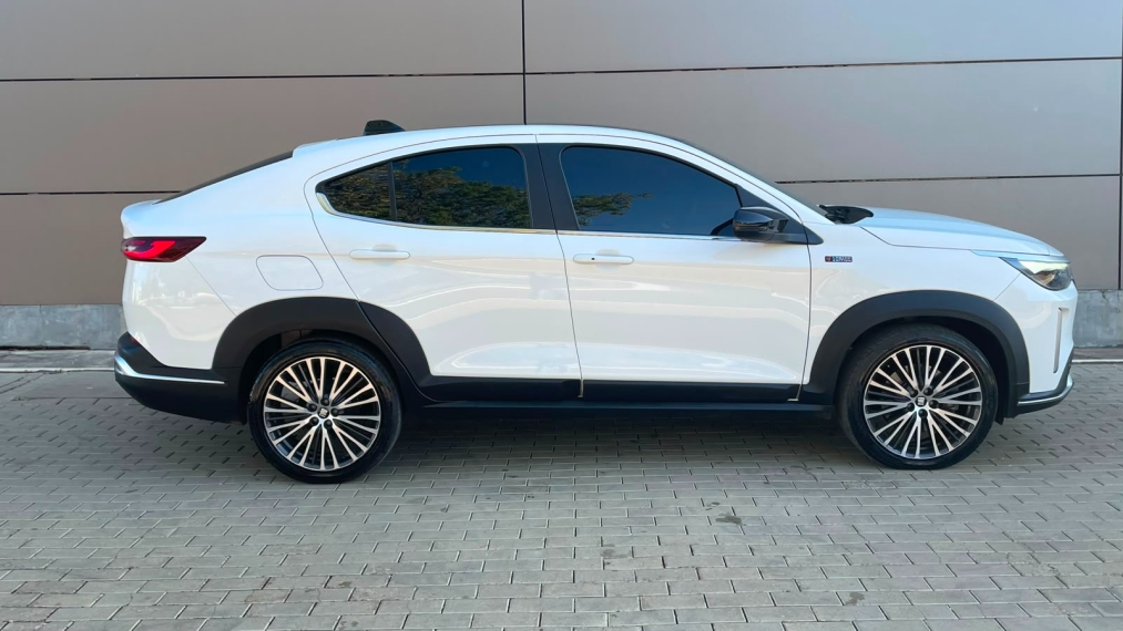 fiat fastback 1.3 turbo 270 flex limited edition at6 5p automatico 202517