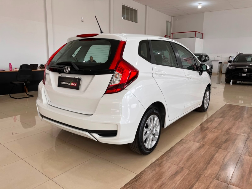 honda fit 1.5 lx 16v flex 4p automatico 5p 20196