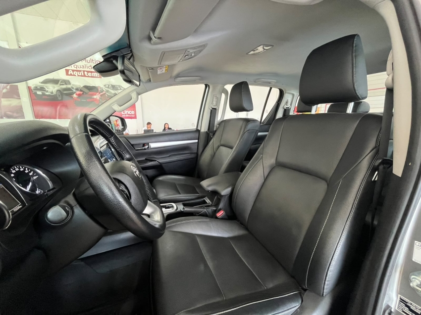 toyota hilux 2.8 d-4d turbo diesel cd srx plus 4x4 automatico 4p 20249