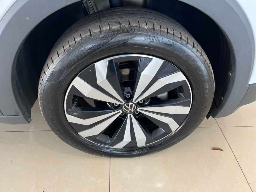 volkswagen t-cross 1.4 250 tsi total flex highline automatico 5p 202416